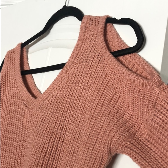 Open sleeved sweater - Picture 2 of 3